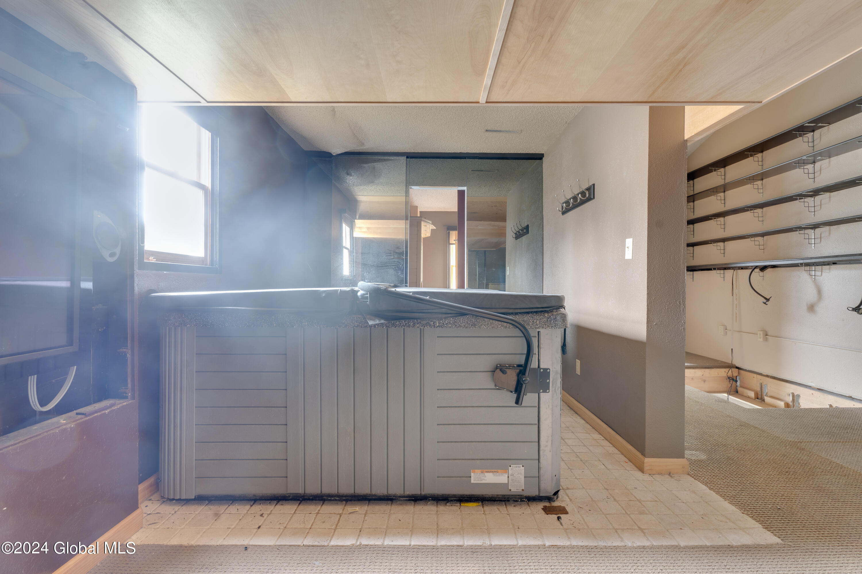 8 Hale Drive Halfmoon, NY 12065 - Photo 9 of 20 DSC09213HDR