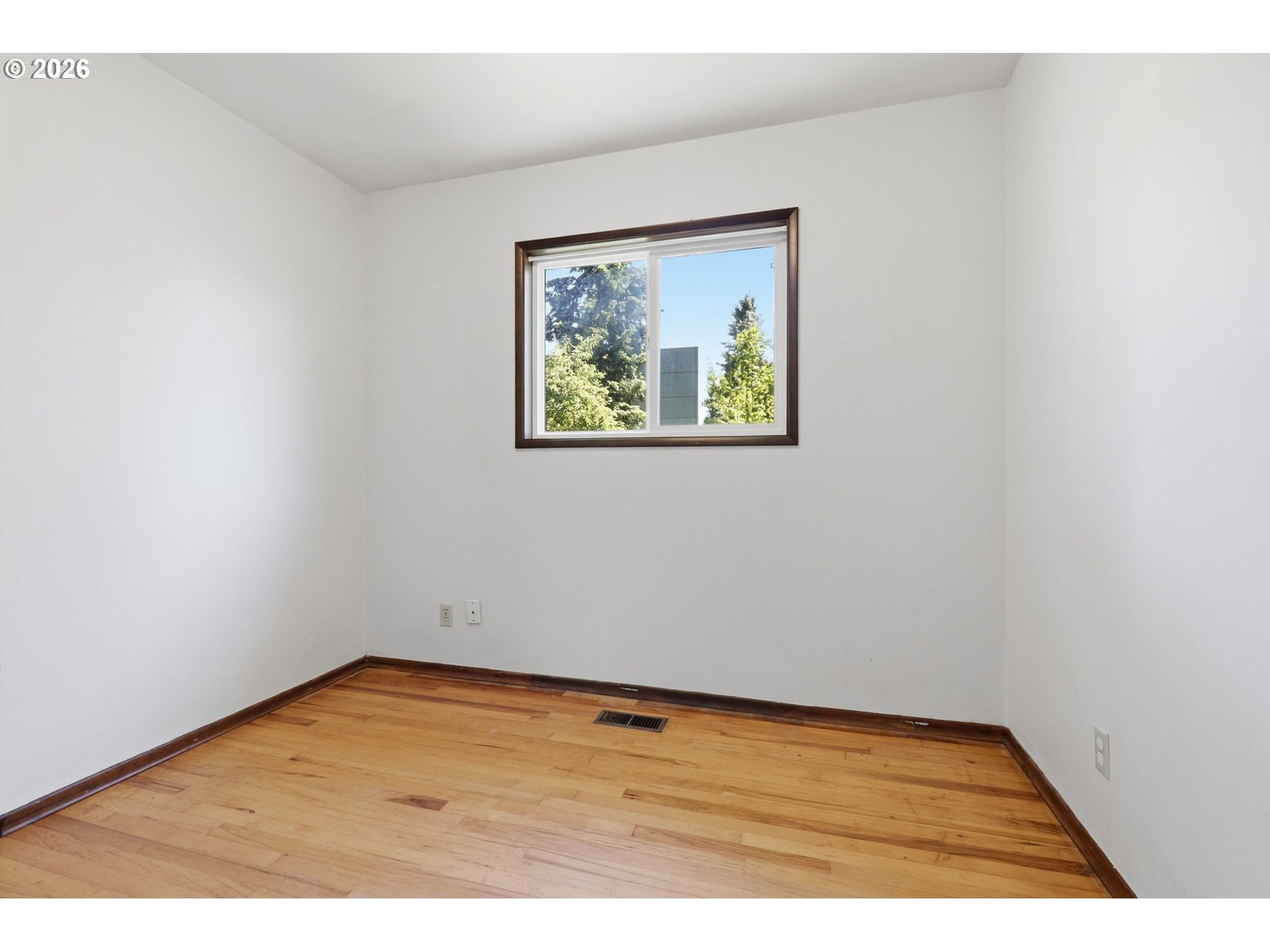 4820 Northeast Airport Road Hillsboro, OR 97124 - Photo 17 of 35