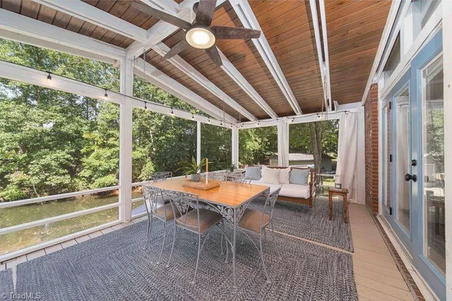 $555,000 | 118 Rock Harbor Drive, Lexington, NC 27292