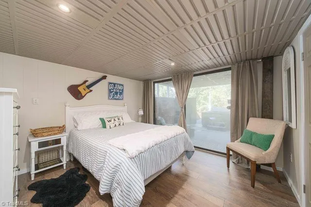 $555,000 | 118 Rock Harbor Drive, Lexington, NC 27292