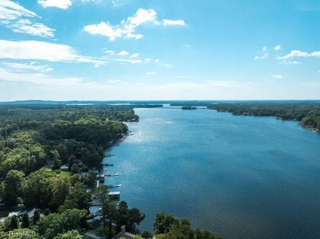 $555,000 | 118 Rock Harbor Drive, Lexington, NC 27292