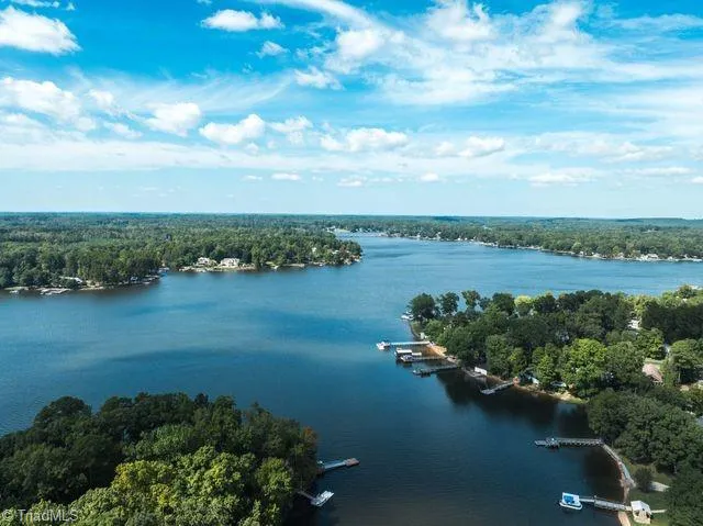 $555,000 | 118 Rock Harbor Drive, Lexington, NC 27292