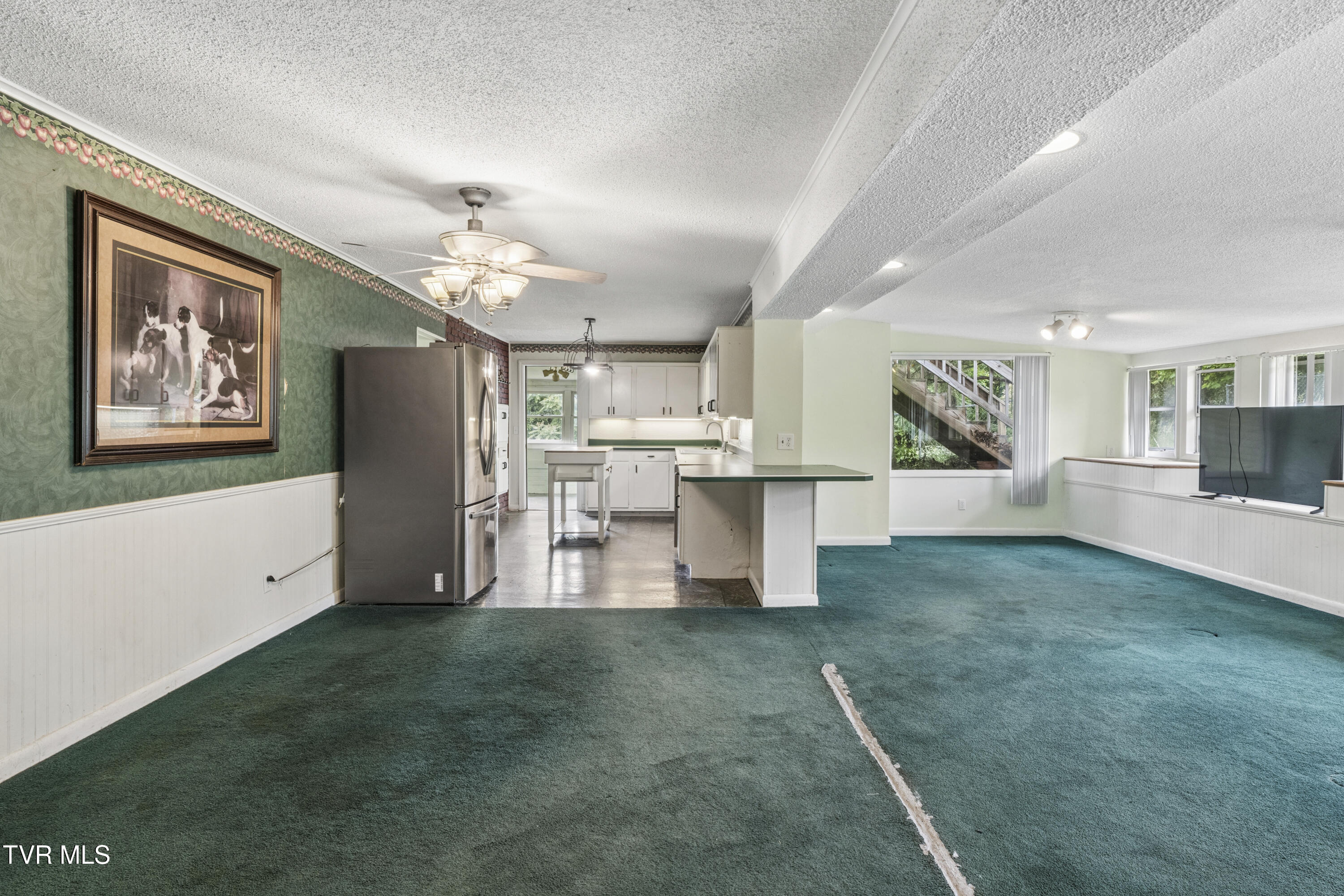 1104 Lebanon Road Kingsport, TN 37663 - Photo 9 of 108 9