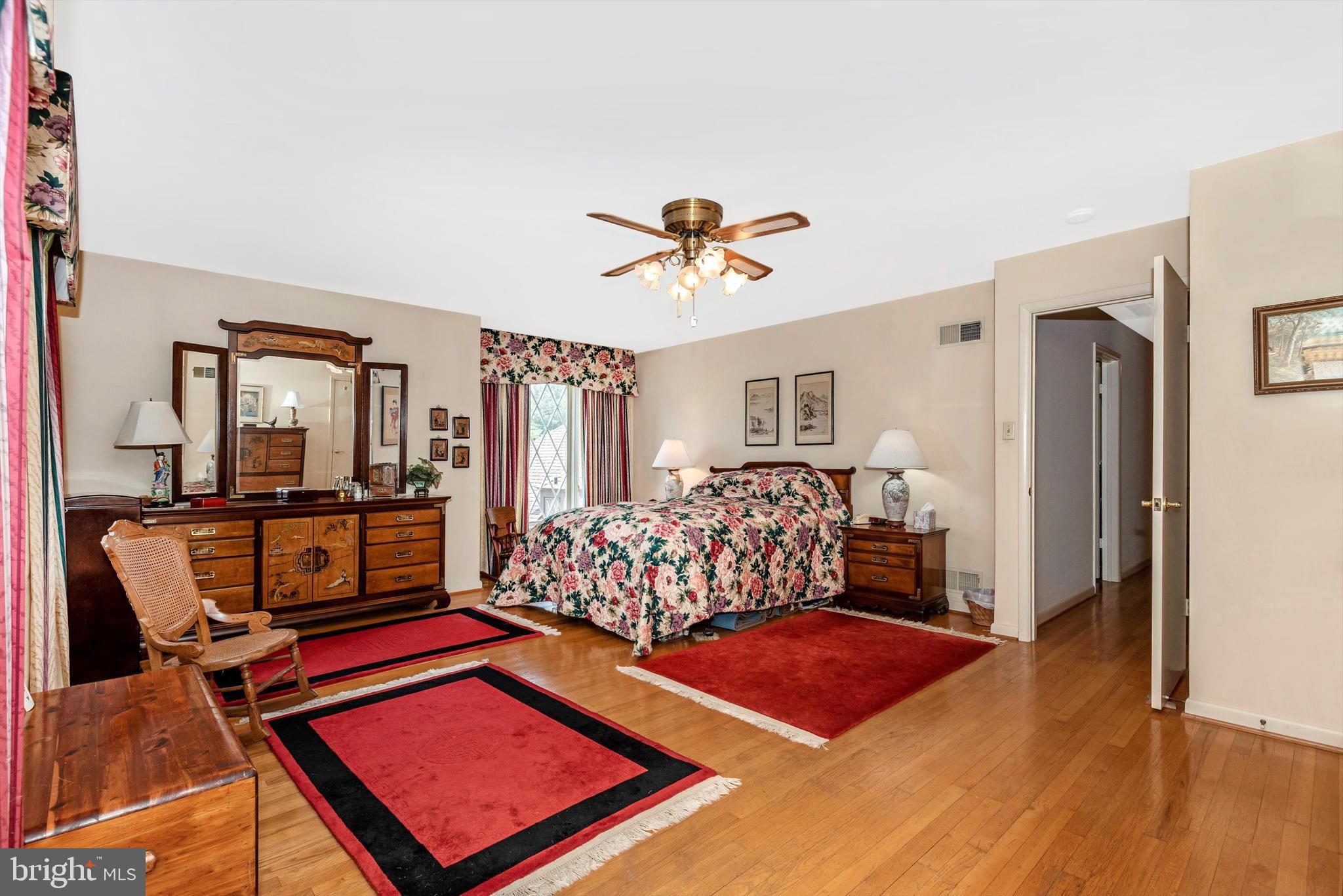 17500 Conoy Road Barnesville, MD 20838 - Photo 27 of 61 Primary Bedroom