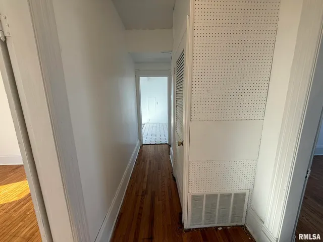 $92,500 | 401 South East Street, Jacksonville, IL 62650