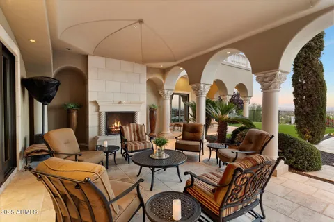 $7,850,000 | 6105 East Sage Drive, Paradise Valley, AZ 85253