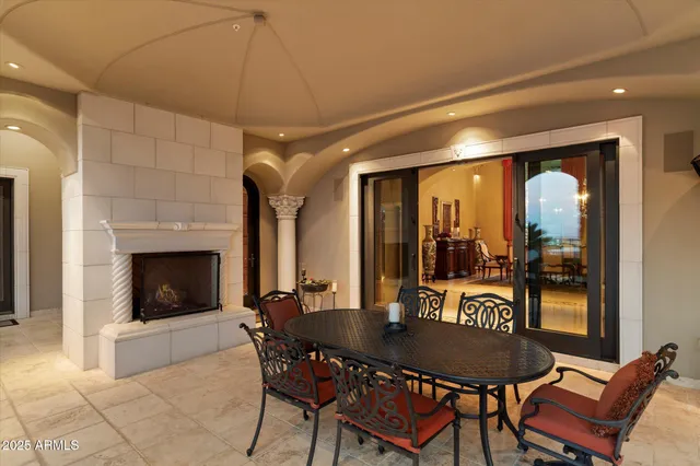 $7,850,000 | 6105 East Sage Drive, Paradise Valley, AZ 85253