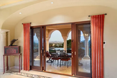 $7,850,000 | 6105 East Sage Drive, Paradise Valley, AZ 85253