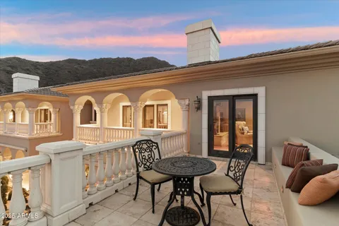$7,850,000 | 6105 East Sage Drive, Paradise Valley, AZ 85253