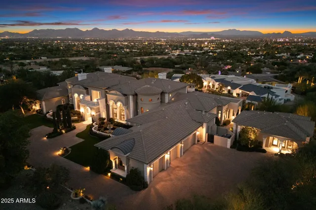 $7,850,000 | 6105 East Sage Drive, Paradise Valley, AZ 85253