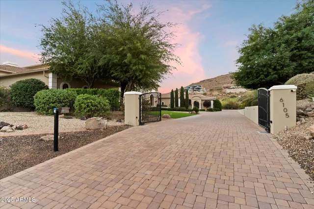 $7,850,000 | 6105 East Sage Drive, Paradise Valley, AZ 85253