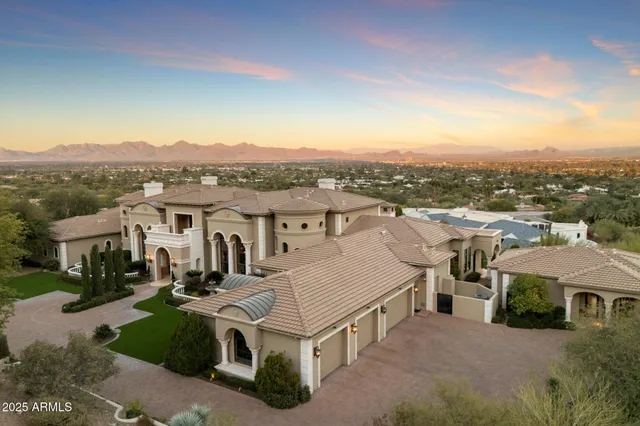 $7,850,000 | 6105 East Sage Drive, Paradise Valley, AZ 85253
