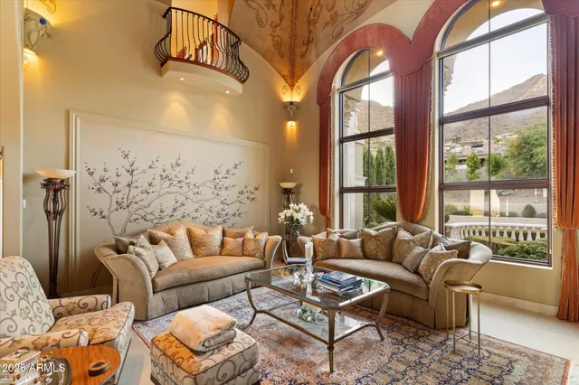$7,850,000 | 6105 East Sage Drive, Paradise Valley, AZ 85253