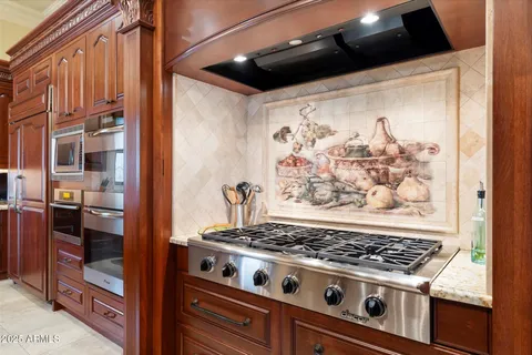 $7,850,000 | 6105 East Sage Drive, Paradise Valley, AZ 85253