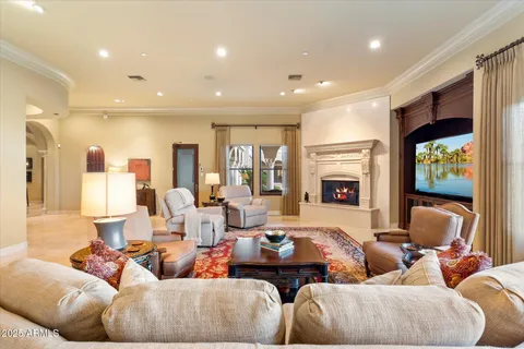 $7,850,000 | 6105 East Sage Drive, Paradise Valley, AZ 85253