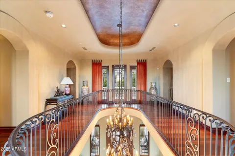 $7,850,000 | 6105 East Sage Drive, Paradise Valley, AZ 85253