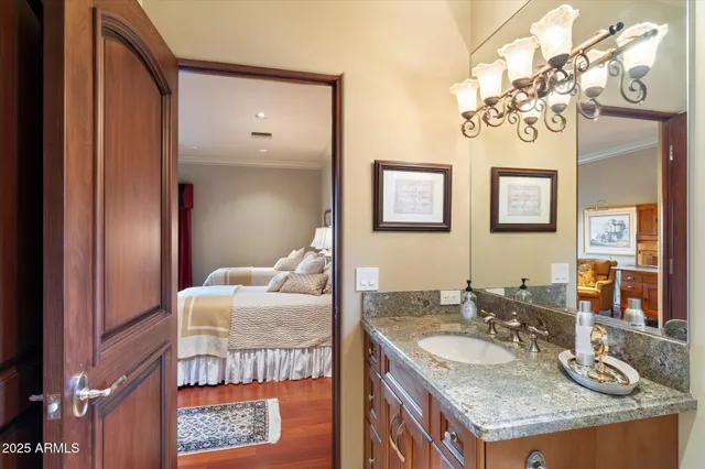 $7,850,000 | 6105 East Sage Drive, Paradise Valley, AZ 85253