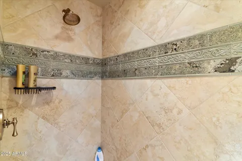 $7,850,000 | 6105 East Sage Drive, Paradise Valley, AZ 85253