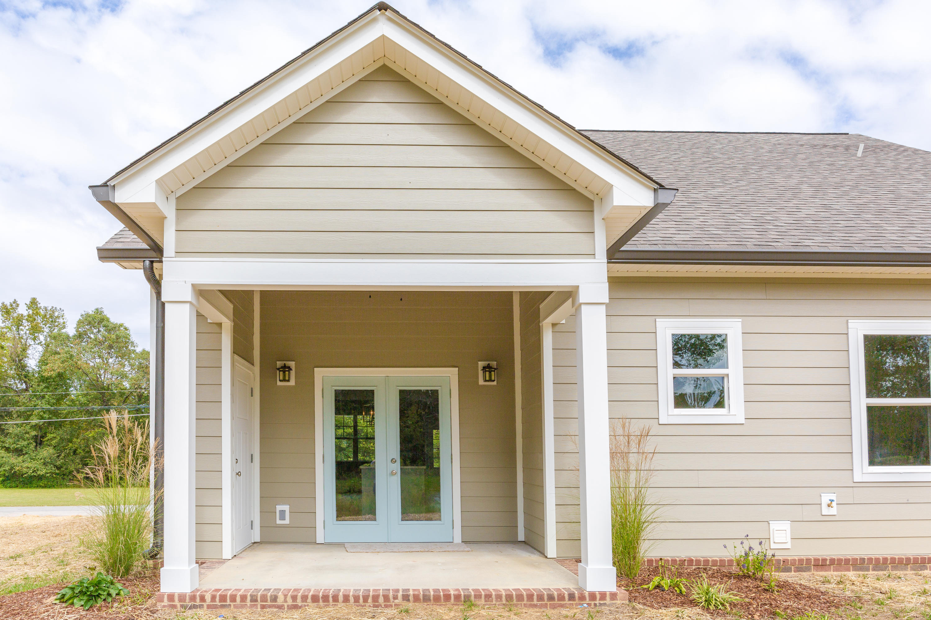 8450 Morin Road, Unit LOT 7 Chattanooga, TN 37421 - Photo 35 of 36 Covered Back Patio
