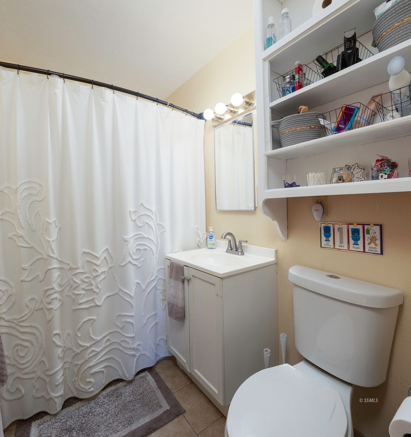 201 South Fire Opal Street Ridgecrest, CA 93555 - Photo 24 of 32