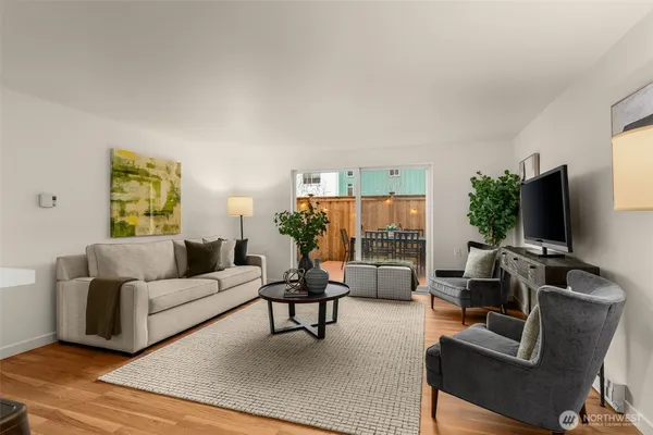 $330,000 | 845 Northeast 125th Street, Unit 103, Seattle, WA 98125