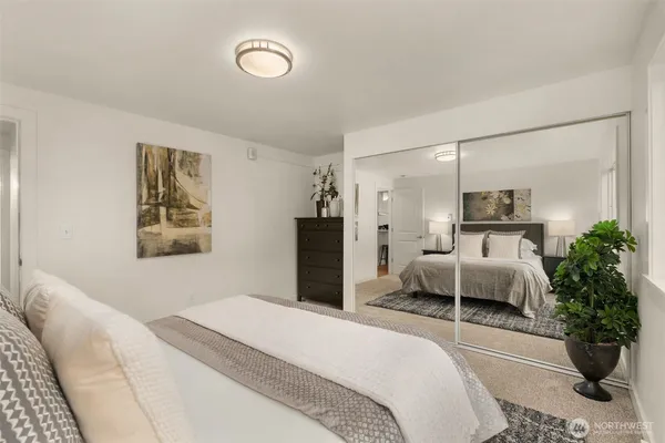 $330,000 | 845 Northeast 125th Street, Unit 103, Seattle, WA 98125