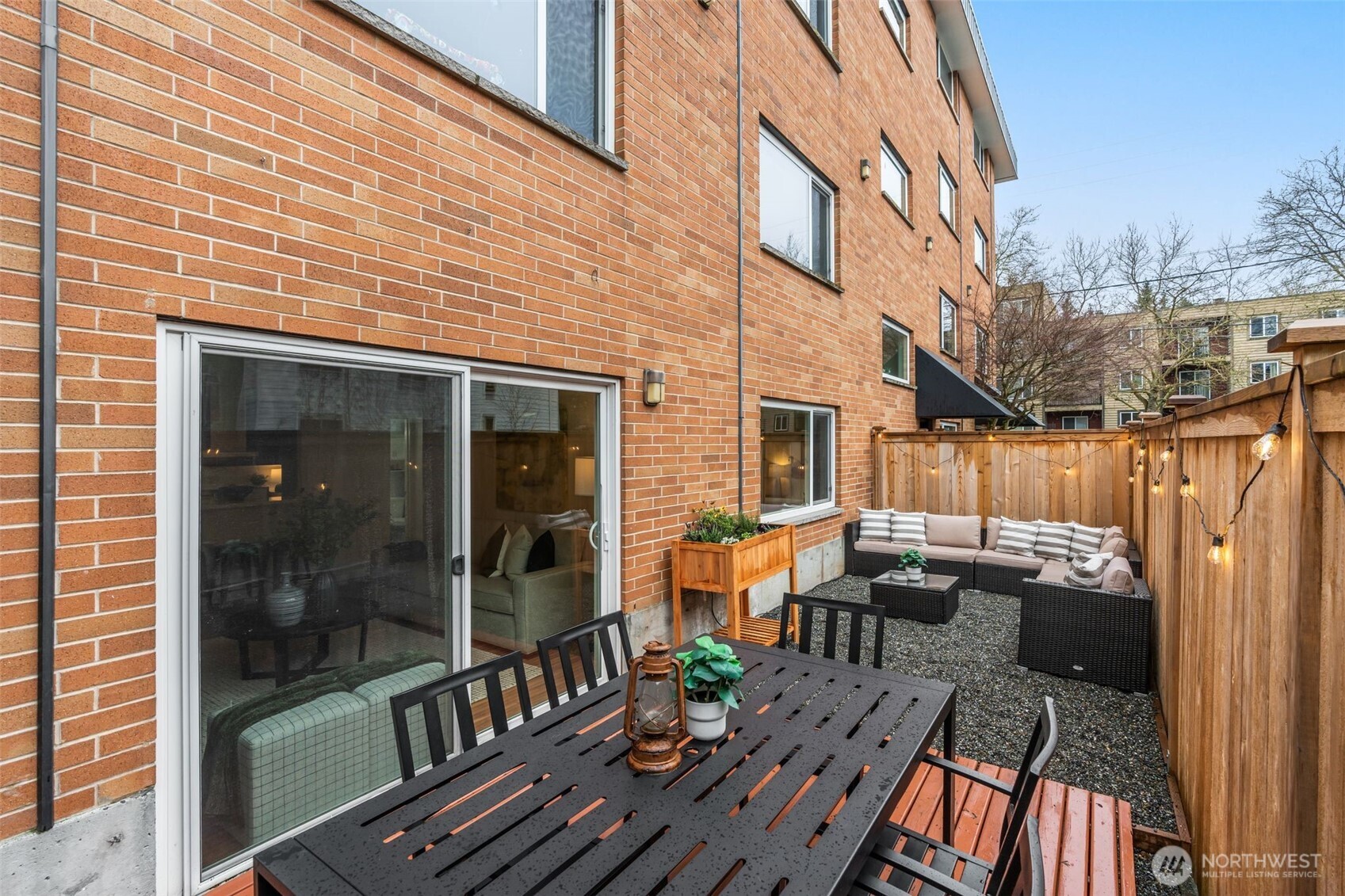 845 Northeast 125th Street, Unit 103 Seattle, WA 98125 - Photo 17 of 21