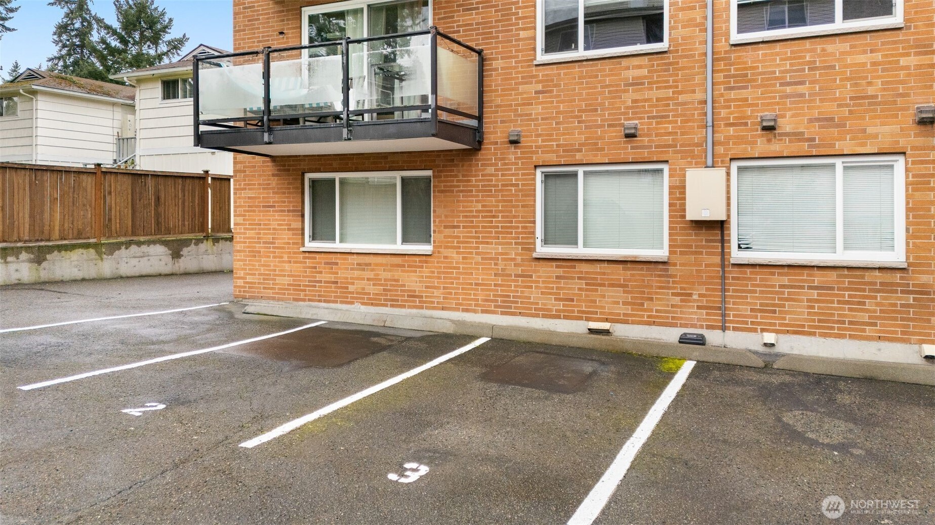 845 Northeast 125th Street, Unit 103 Seattle, WA 98125 - Photo 20 of 21
