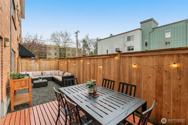 $330,000 | 845 Northeast 125th Street, Unit 103, Seattle, WA 98125