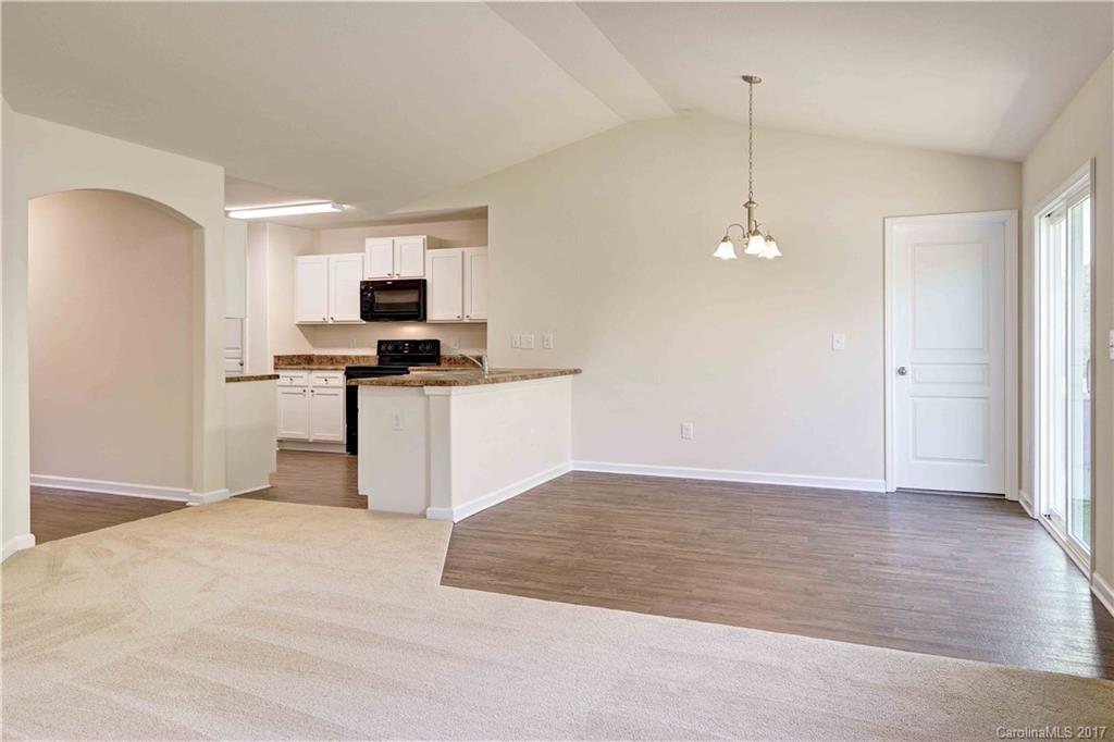 9516 Weikert Road Charlotte, NC 28215 - Photo 6 of 11 Gallery Image 6