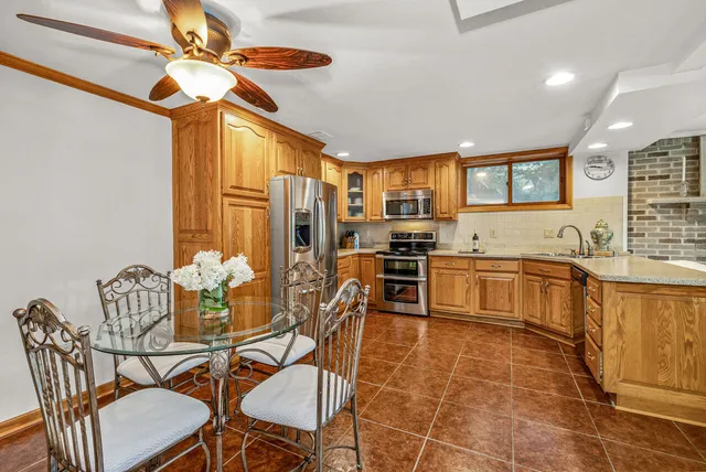 $1,295,000 | W332N6481 County Rd C, Merton, WI 53058