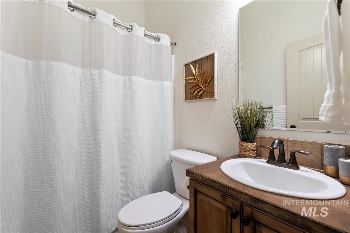 2060 East Lobelia Street Meridian, ID 83646 - Photo 20 of 50