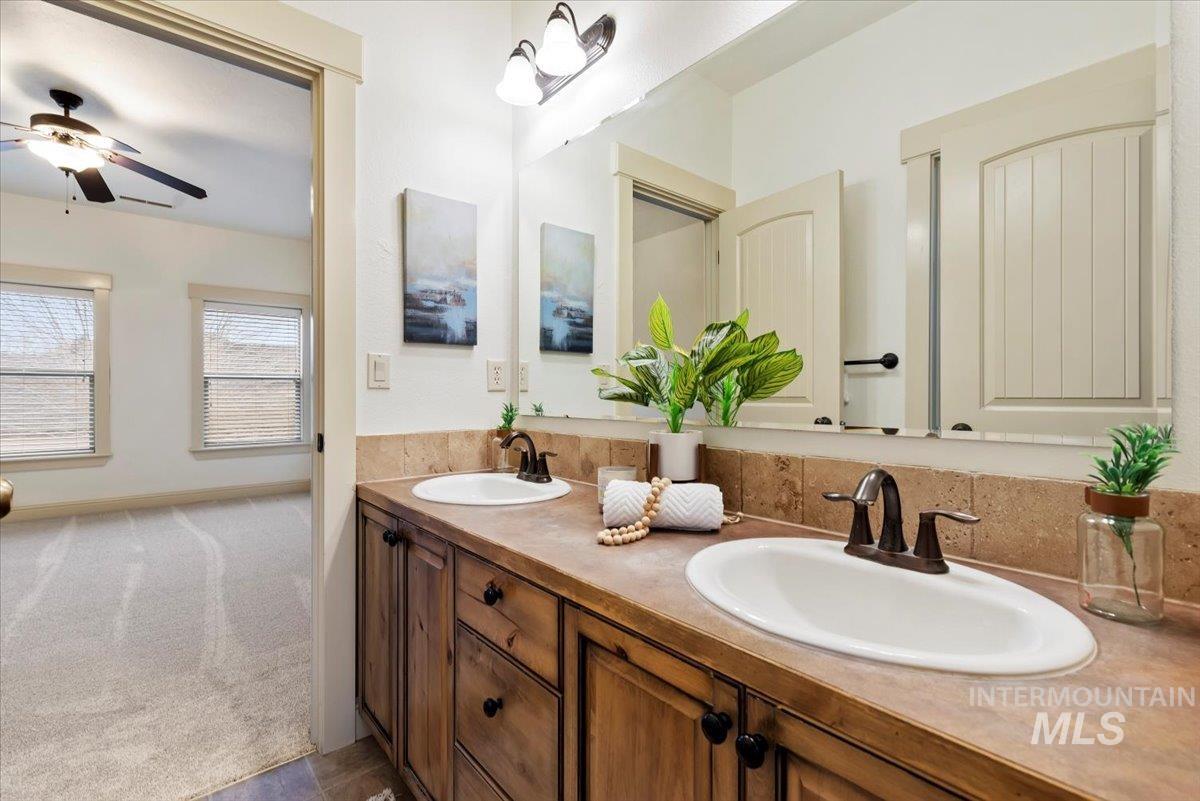 2060 East Lobelia Street Meridian, ID 83646 - Photo 36 of 50