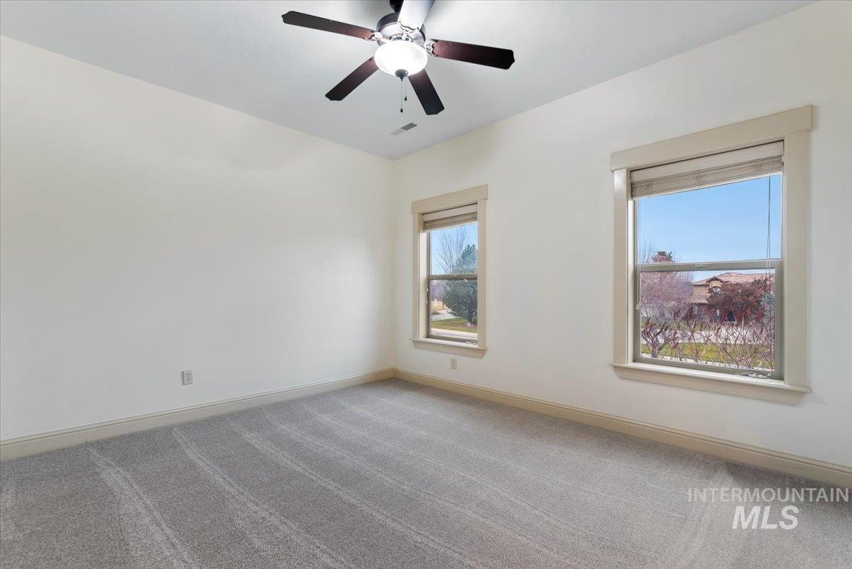 2060 East Lobelia Street Meridian, ID 83646 - Photo 37 of 50