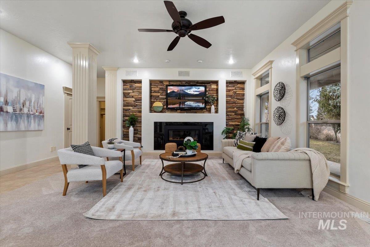 2060 East Lobelia Street Meridian, ID 83646 - Photo 8 of 50