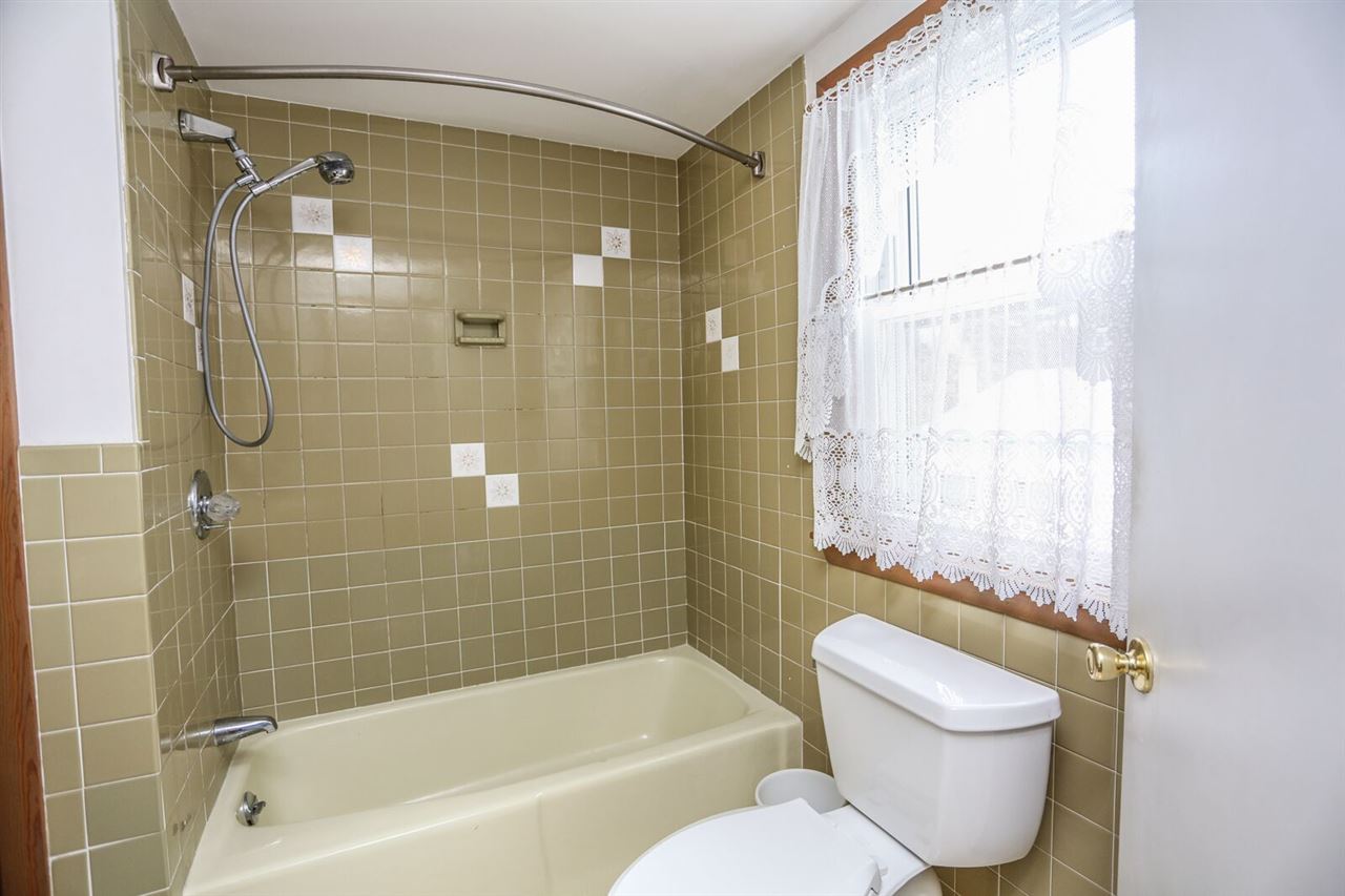 293 South Mammoth Road Manchester, NH 03109 - Photo 19 of 29 Gallery Image 19