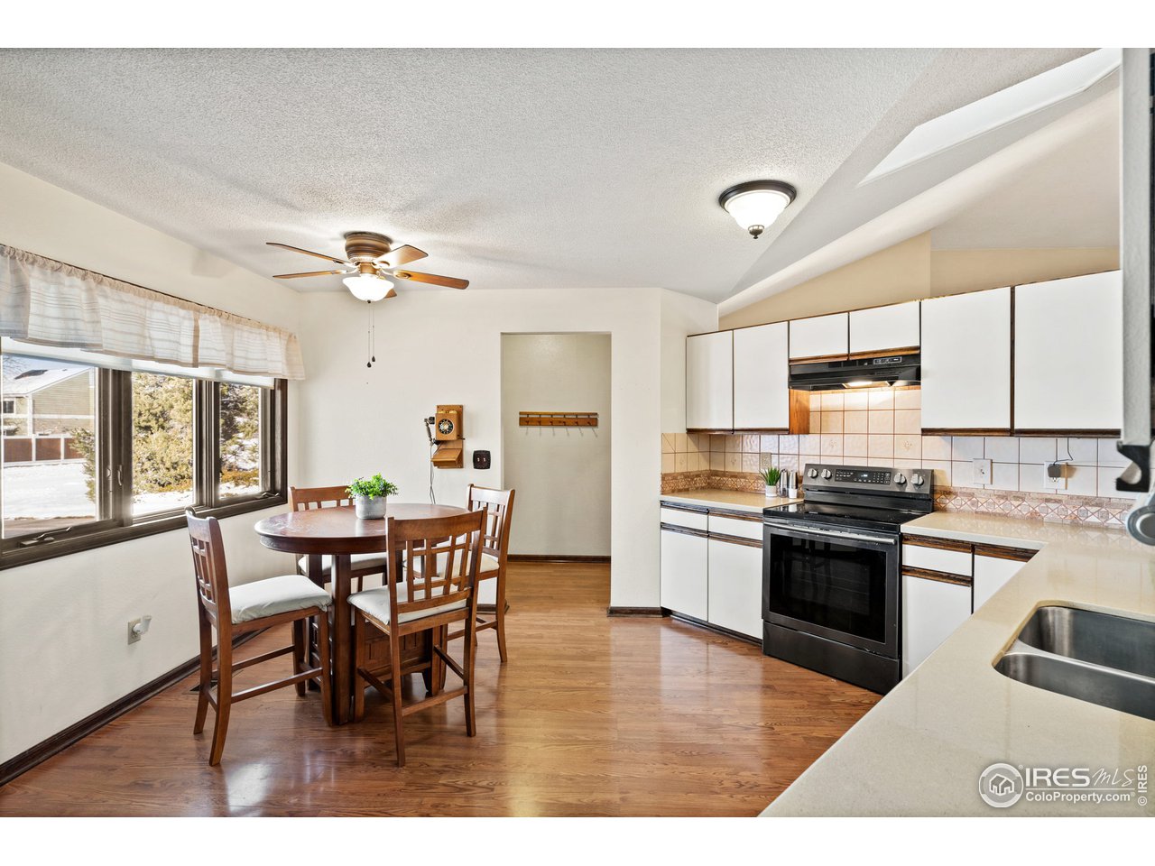 2736 25th Street Road Greeley, CO 80634 - Photo 7 of 29 Eat In Kitchen