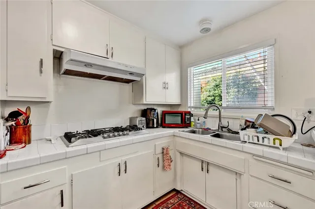 $1,900,000 | 664 Center Street, Unit A B & C, Costa Mesa, CA 92627