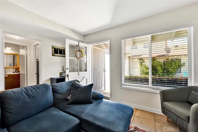 $1,900,000 | 664 Center Street, Unit A B & C, Costa Mesa, CA 92627