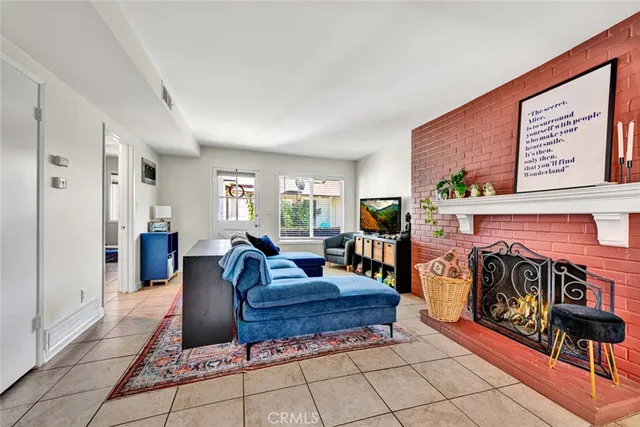 $1,900,000 | 664 Center Street, Unit A B & C, Costa Mesa, CA 92627