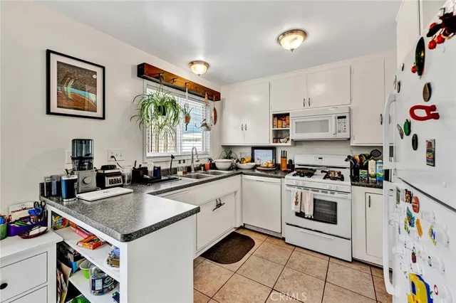 $1,900,000 | 664 Center Street, Unit A B & C, Costa Mesa, CA 92627