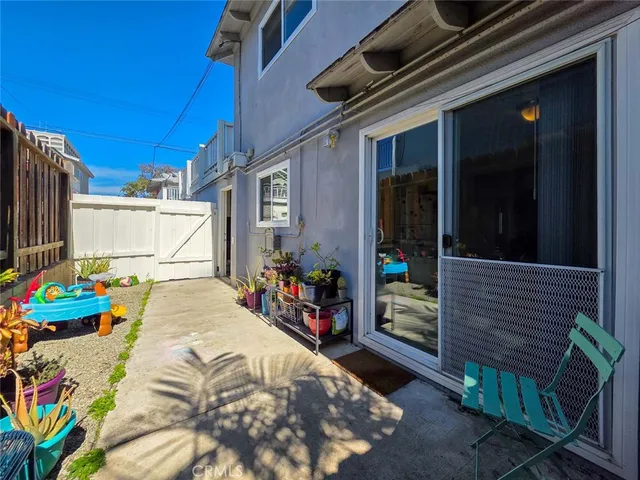 $1,900,000 | 664 Center Street, Unit A B & C, Costa Mesa, CA 92627