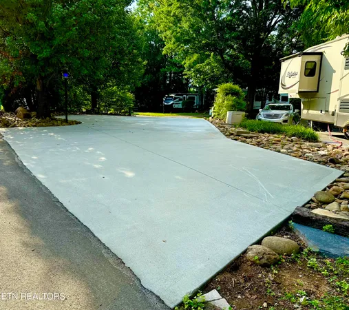 $100,000 | Lot 117 Highway 73 Townsend Tn 37882, Townsend, TN 37882