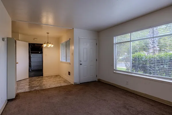 $480,000 | 3905 Fotos Court, Sacramento, CA 95820