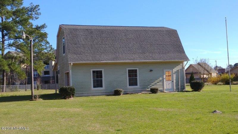3605 Elveden Road New Bern, NC 28562 - Photo 3 of 25 0227181522 (1)