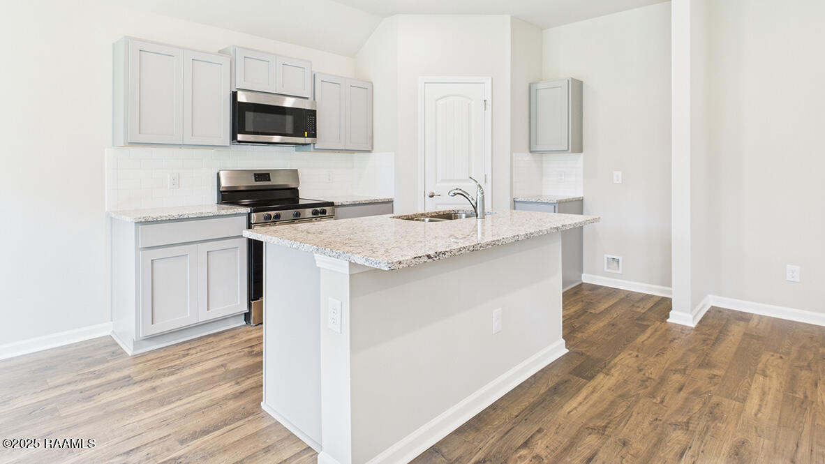 185 Colett Drive Sunset, LA 70584 - Photo 13 of 31 X40A Ashburn - Gray - 12