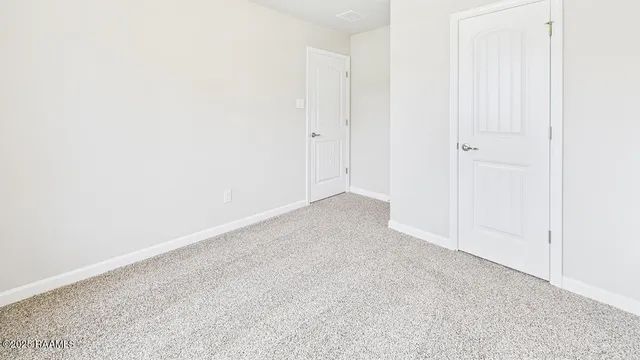 $207,500 | 185 Colett Drive, Sunset, LA 70584