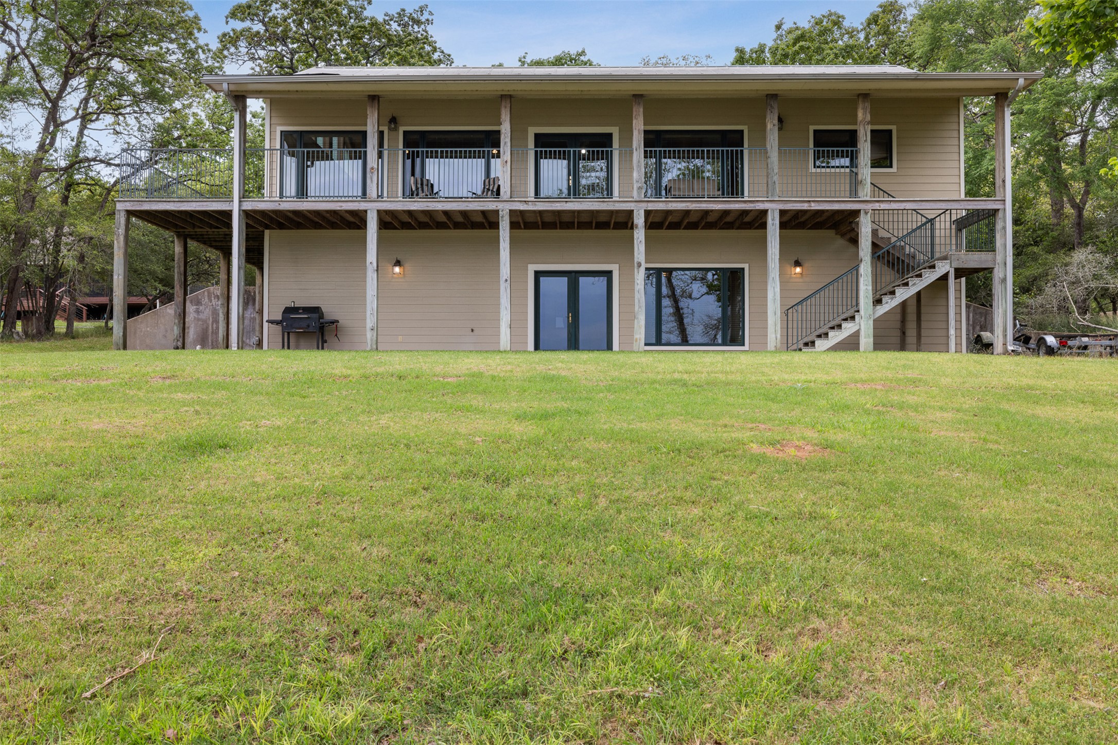 10959 Clyde Acord Road Franklin, TX 77856 - Photo 10 of 39 a front view of a house with a yard