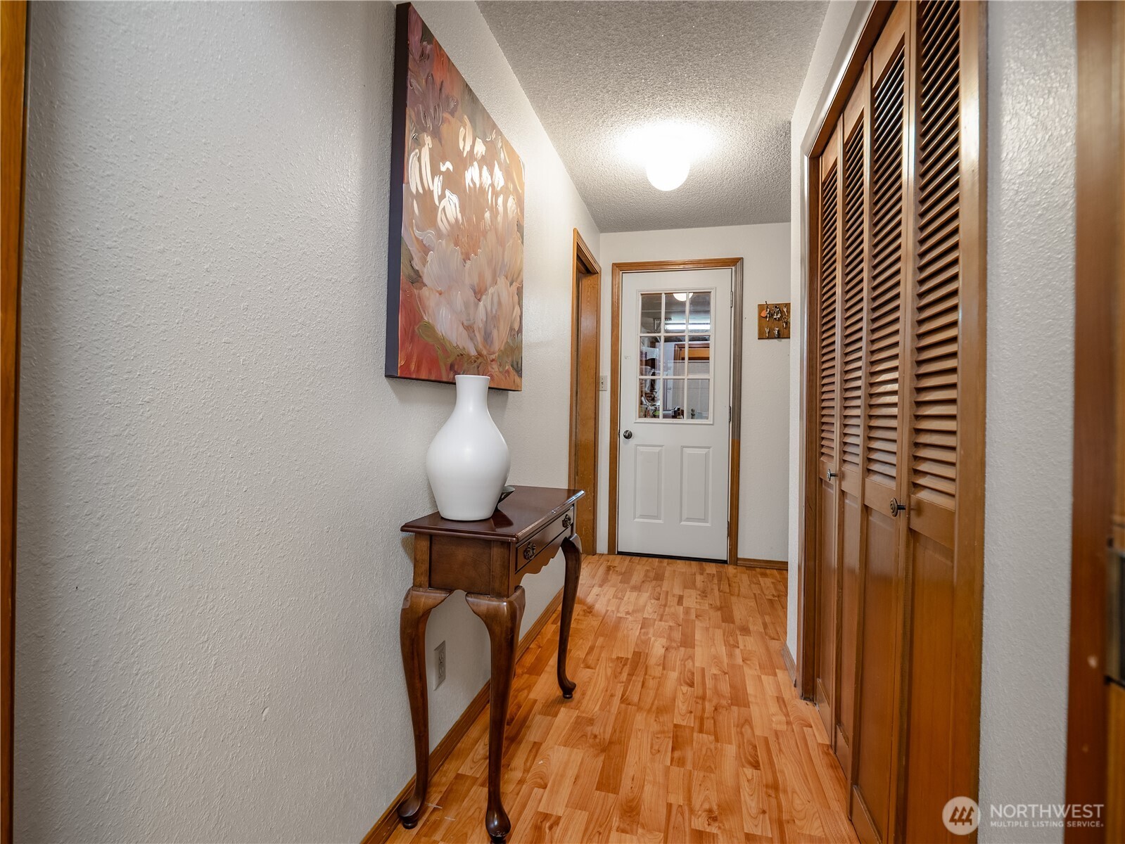 7693 Sidney Road Southwest Port Orchard, WA 98367 - Photo 17 of 40 Gallery Image 17