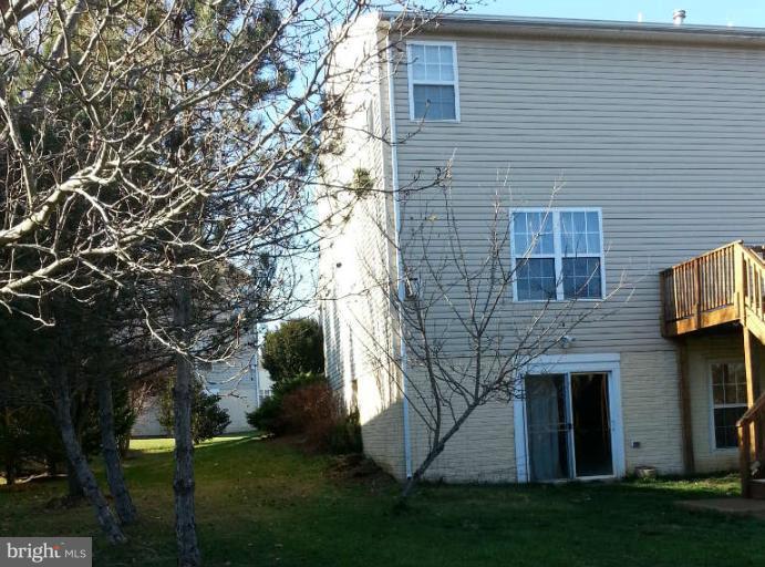 8 Ripley Road Stafford, VA 22556 - Photo 11 of 30 Exterior (Rear)